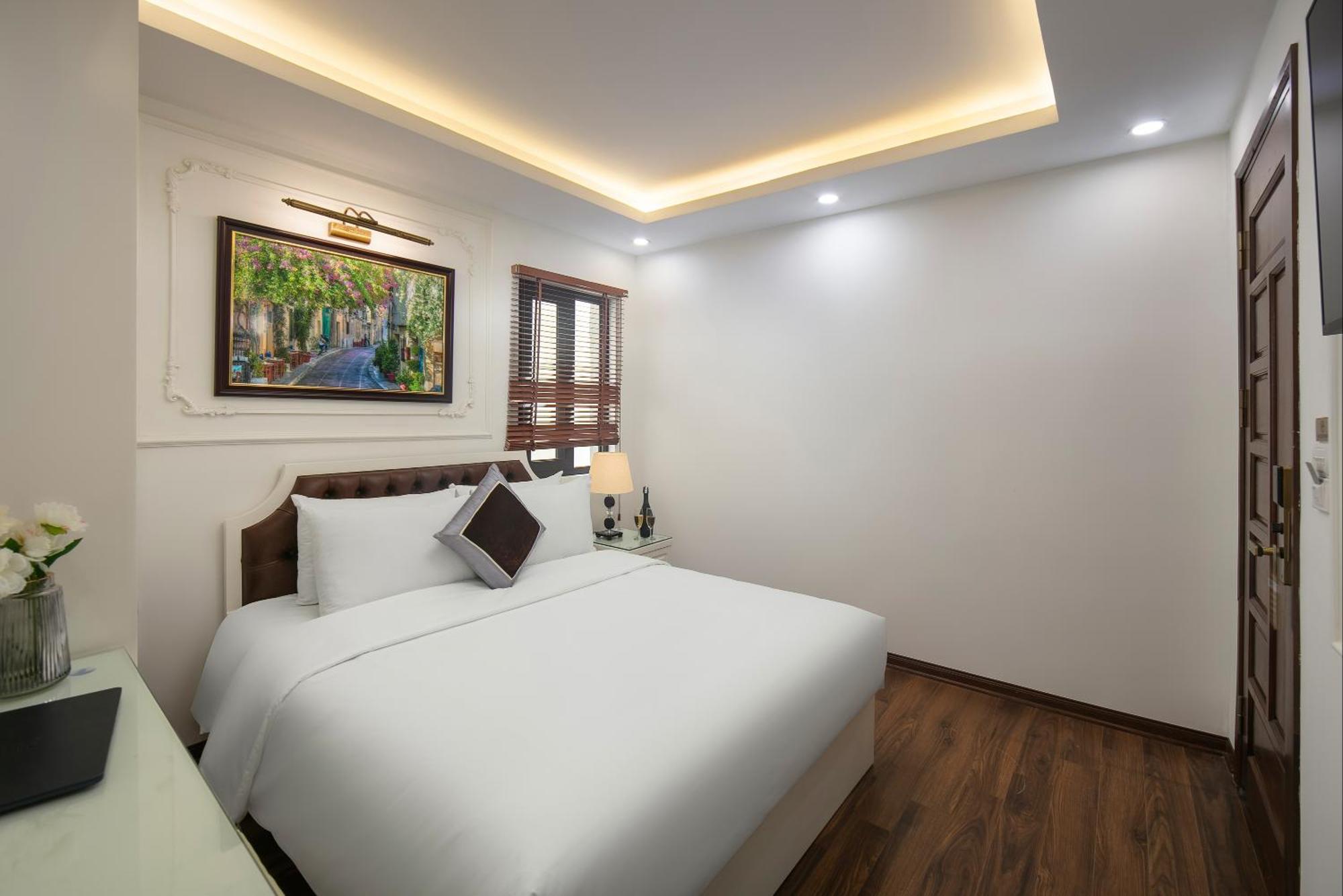 Trangtrang Luxury Hotel Hanoi Bagian luar foto