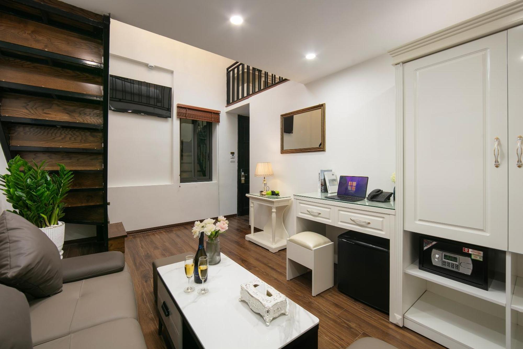 Trangtrang Luxury Hotel Hanoi Bagian luar foto